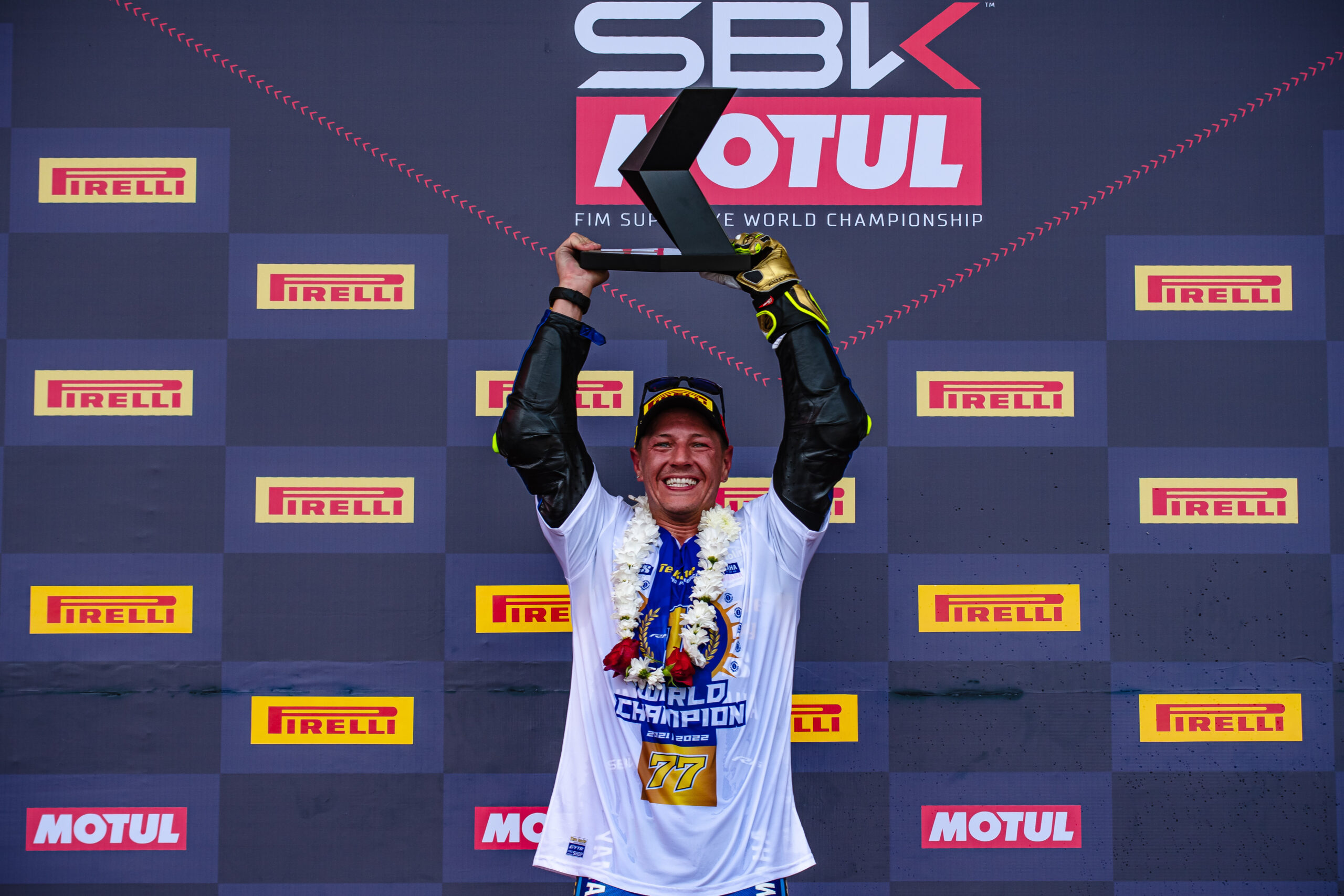 Aegerter scrive la storia - dominique-aegerter