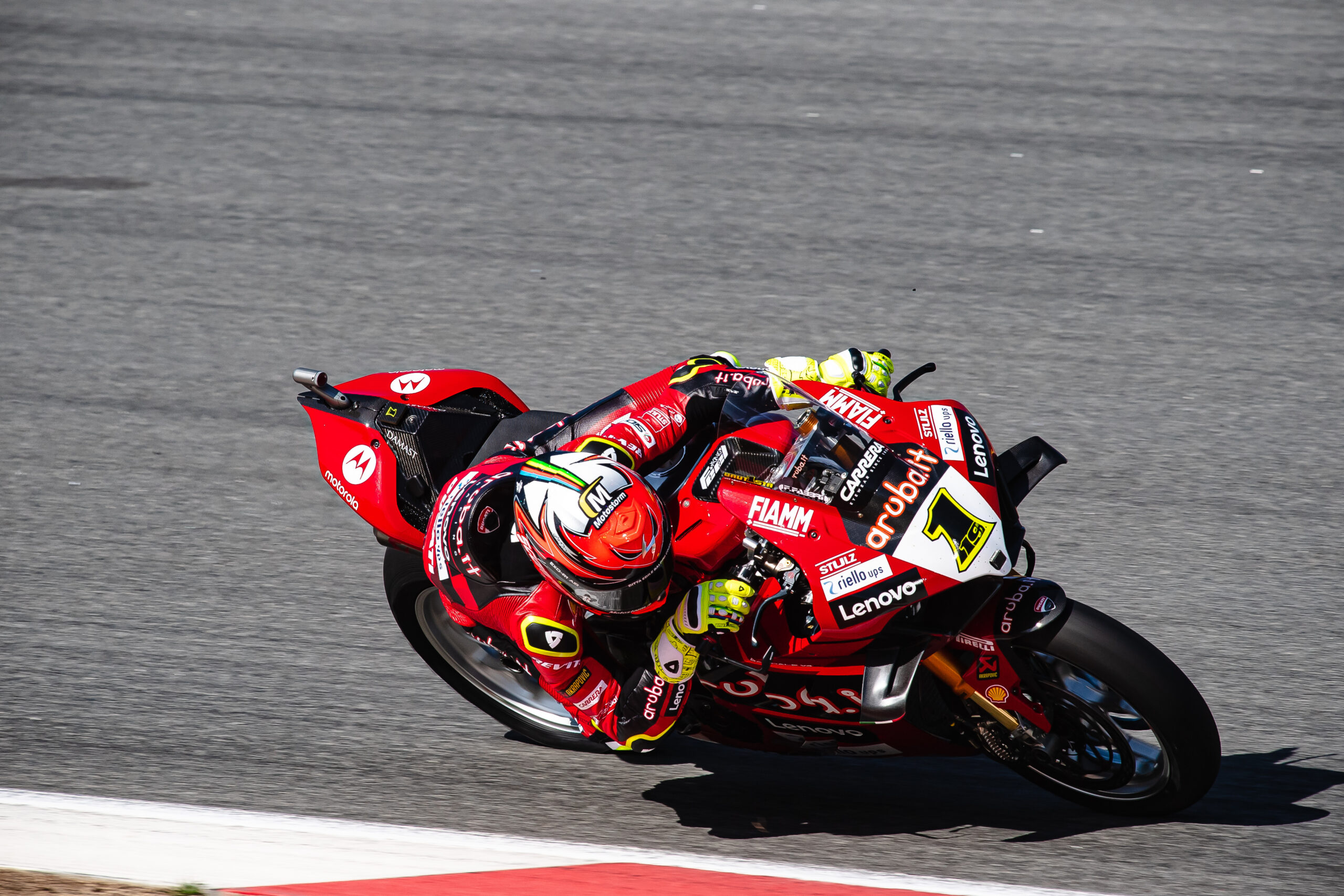 Re Alvaro - alvaro-bautista-ducati-