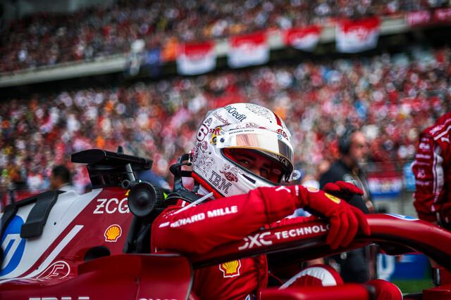 Cartellino rosso - Ferrari